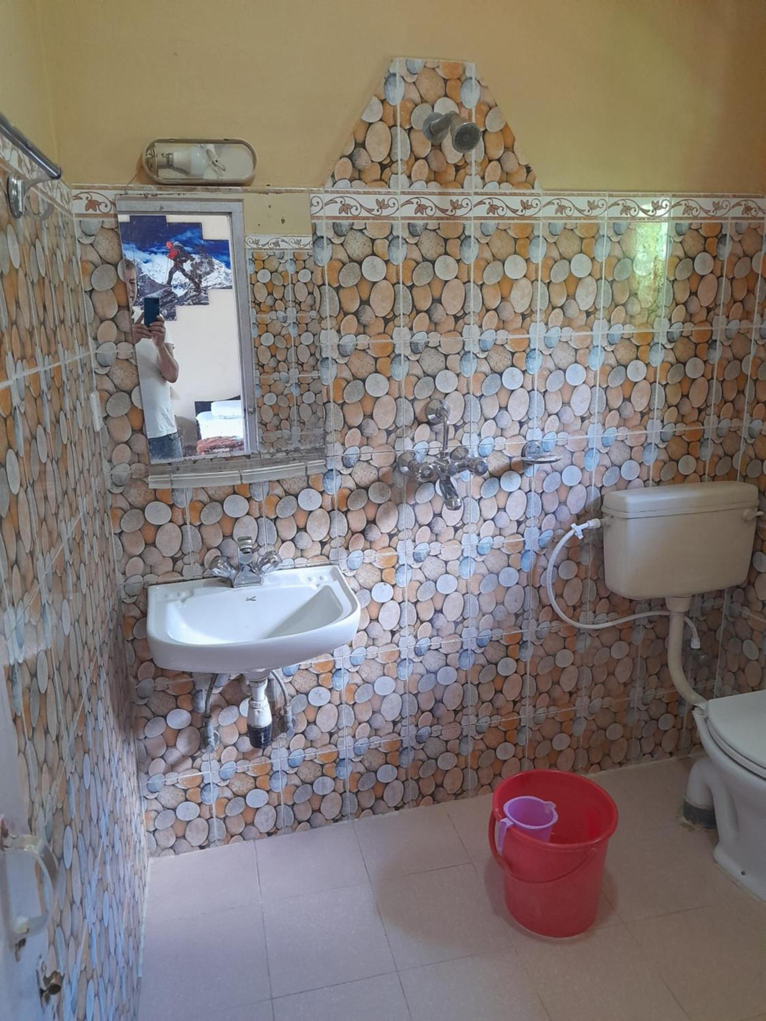 פוקהרה Hotel New Elia מראה חיצוני תמונה